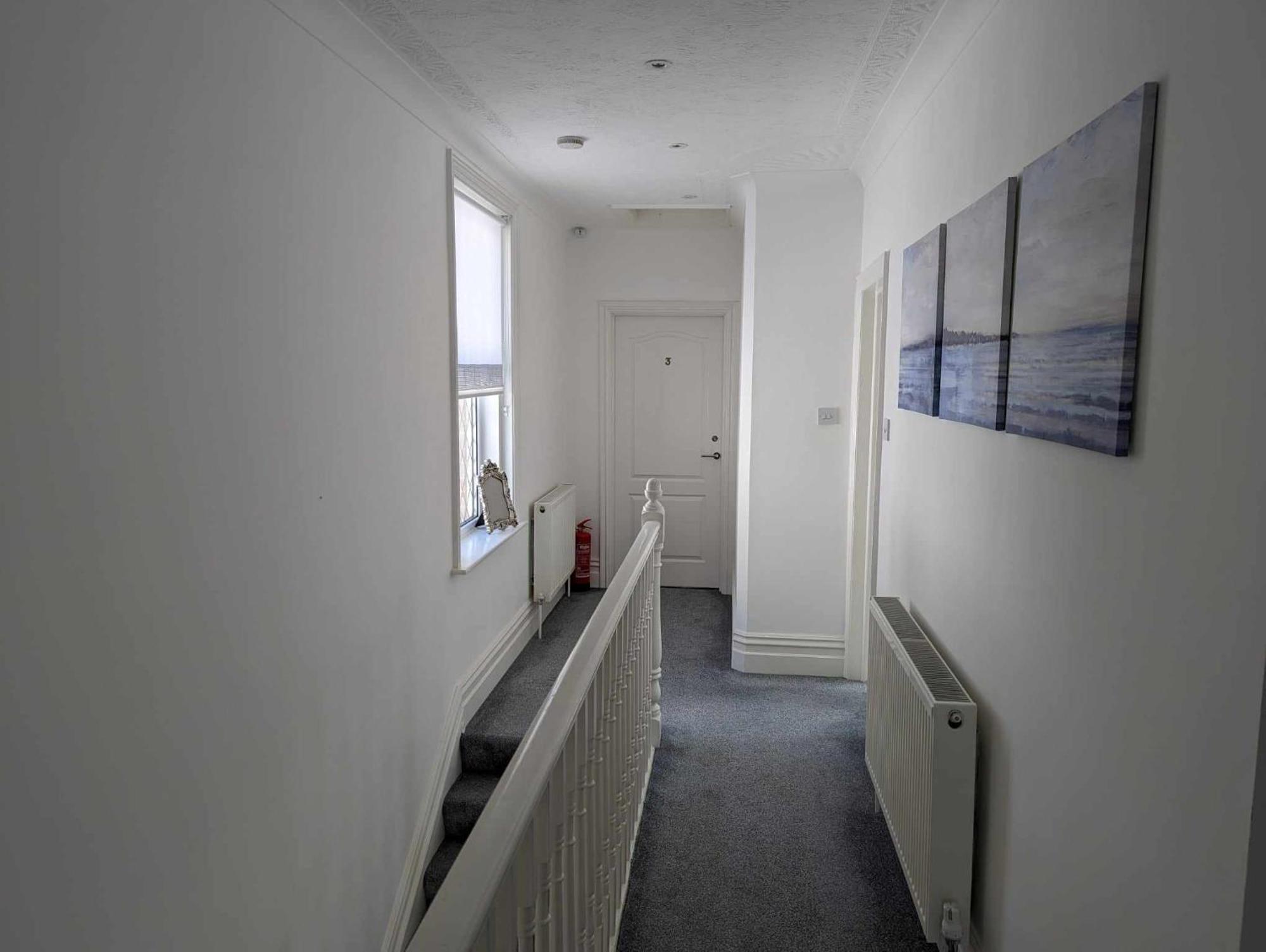 Cosy Bee And Apartment Bournemouth Exterior photo