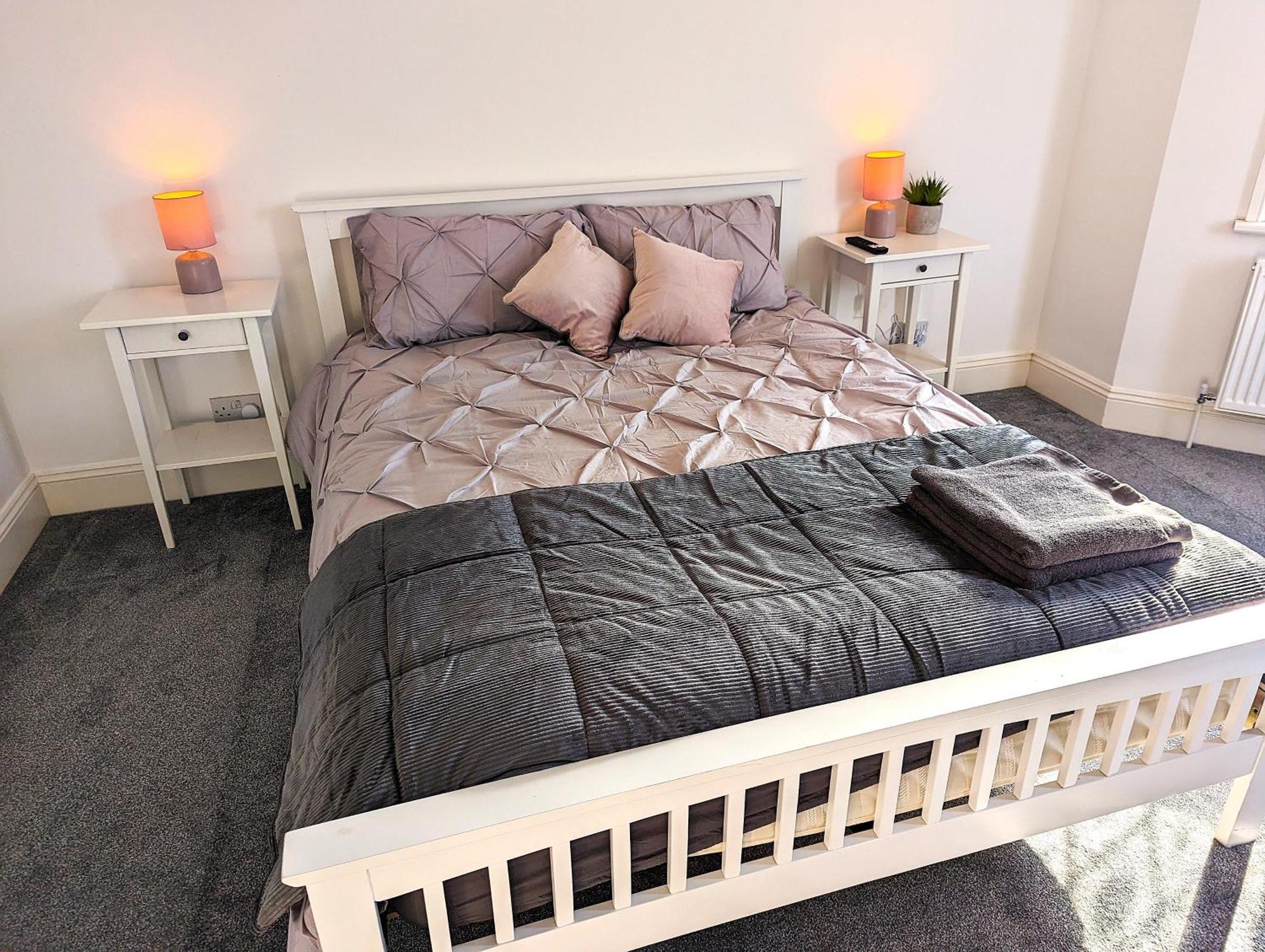 Cosy Bee And Apartment Bournemouth Exterior photo
